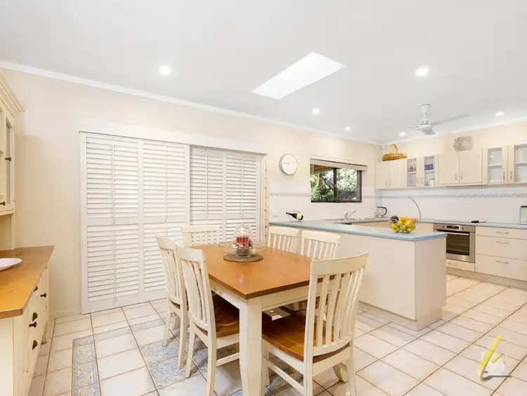 Sixth view of Homely house listing, 1 Kiandra Street, Chapel Hill QLD 4069