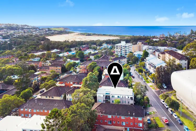 Second view of Homely apartment listing, 1/21 Kingsway, Dee Why NSW 2099