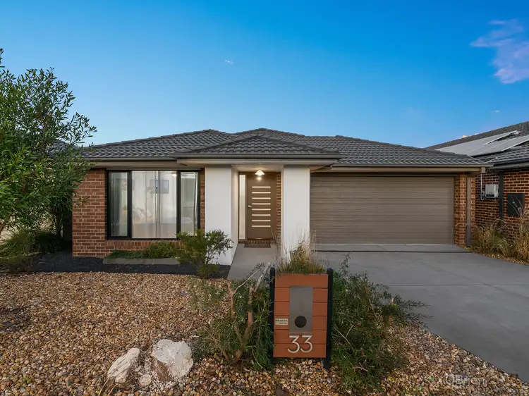 33 McAllister Drive, Cranbourne East VIC 3977