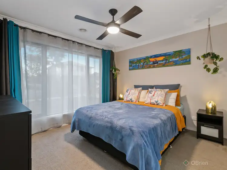 Sixth view of Homely house listing, 33 McAllister Drive, Cranbourne East VIC 3977