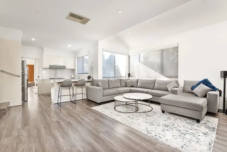 Third view of Homely house listing, 6 Clematis Court, Meadow Heights VIC 3048