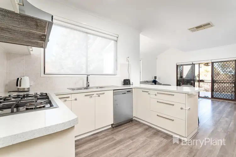 Sixth view of Homely house listing, 6 Clematis Court, Meadow Heights VIC 3048