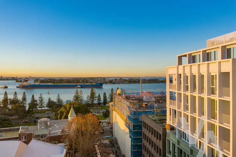 906/11 Perkins Street, Newcastle NSW 2300