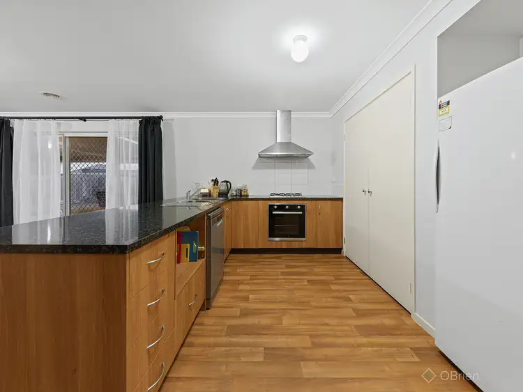 Third view of Homely house listing, 3 Heather Court, Koo Wee Rup VIC 3981