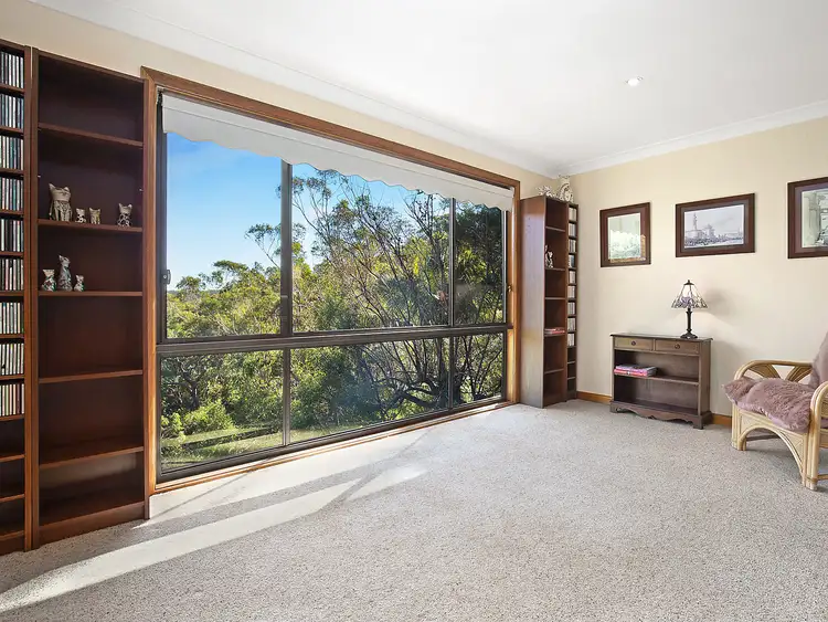 Sixth view of Homely house listing, 10 Joycelyn Close, Hornsby Heights NSW 2077