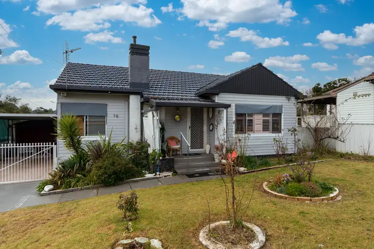 18 Tobruk Crescent, Orange NSW 2800