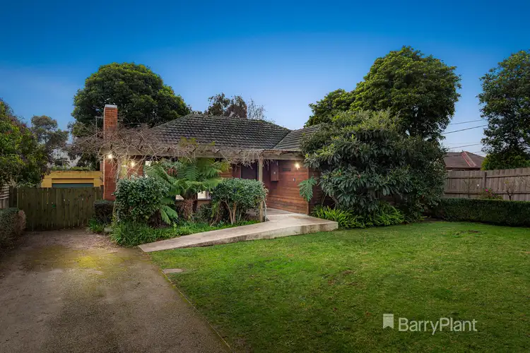 11 Peck Street, Bayswater VIC 3153