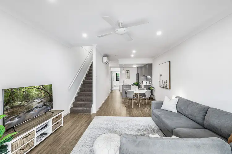 15/4 Lewis Place, Manly West QLD 4179