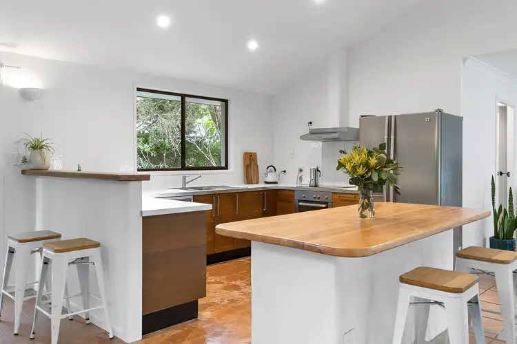 Sixth view of Homely house listing, 27 Bulgoon Crescent, Ocean Shores NSW 2483