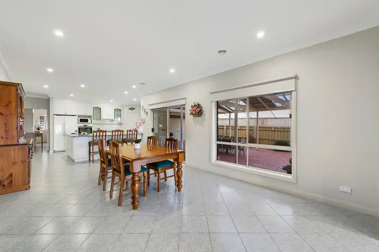 Fifth view of Homely house listing, 3 Aikshaw Close, Hillside VIC 3037