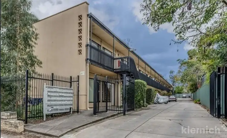 Main view of Homely unit listing, 1/132 Conyngham Street, Glenunga SA 5064