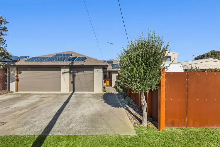 18 Pembroke Road, Ocean Grove VIC 3226