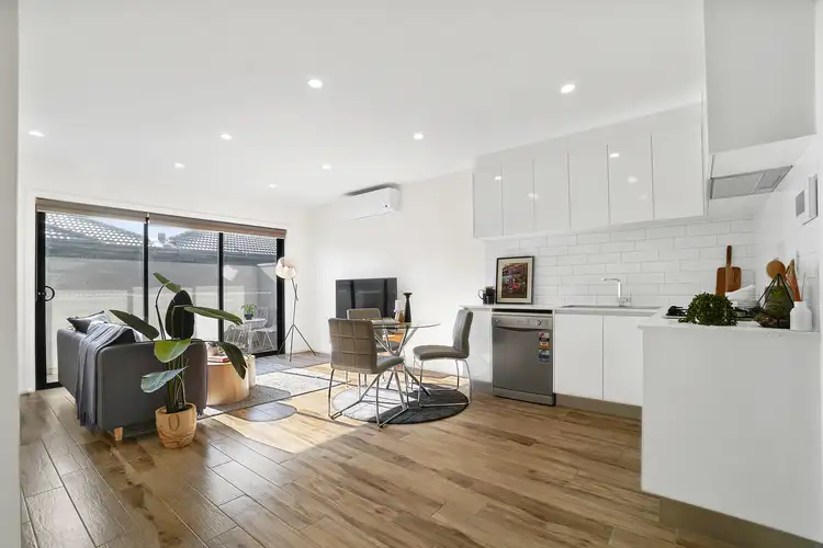 2/107 West Street, Hadfield VIC 3046