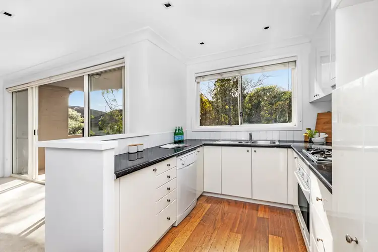 Fifth view of Homely unit listing, 10/70-72 Howard Avenue, Dee Why NSW 2099