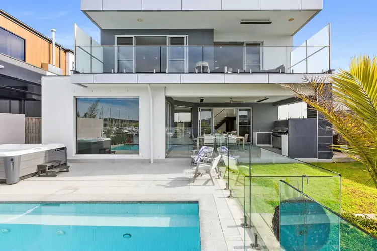 104 Clipper Quay, Safety Beach VIC 3936