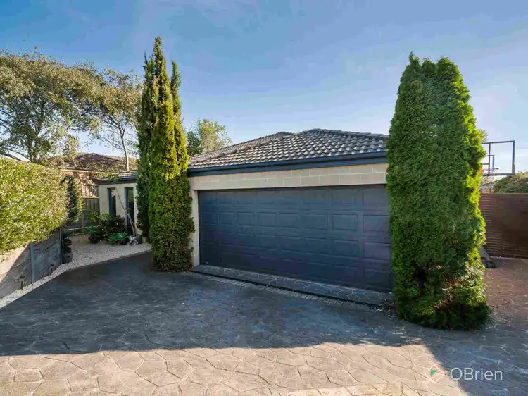 Third view of Homely house listing, 4 Joan Court, Skye VIC 3977