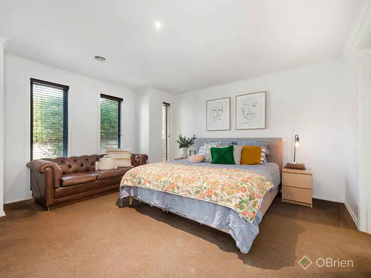Fourth view of Homely house listing, 4 Joan Court, Skye VIC 3977