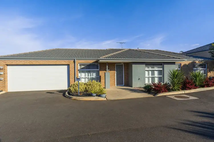 Main view of Homely townhouse listing, 6/8 Silverdale Drive, Darley VIC 3340