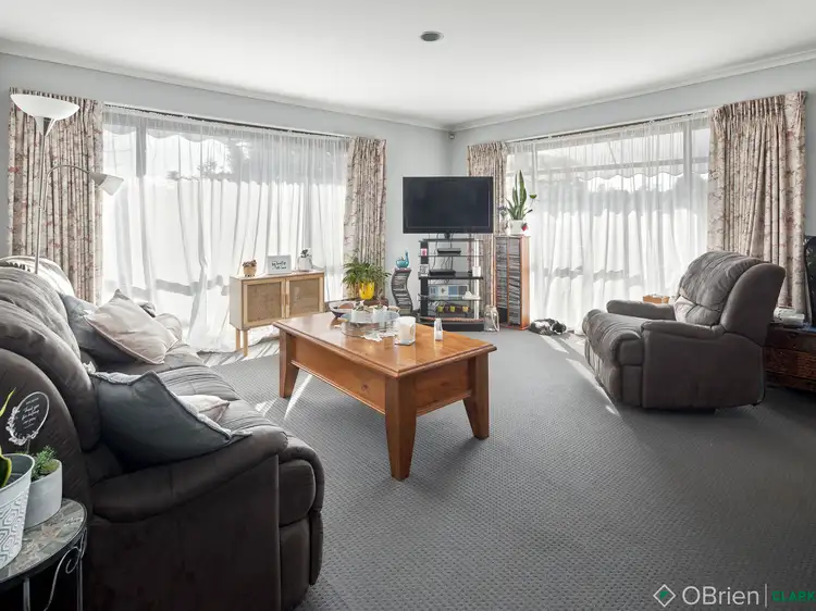 Fourth view of Homely house listing, 4 Phillips Court, Drouin VIC 3818