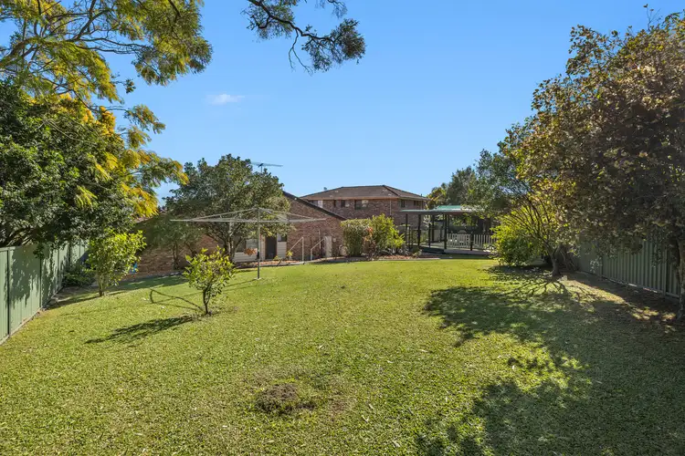 34 Naretha Street, Carindale QLD 4152