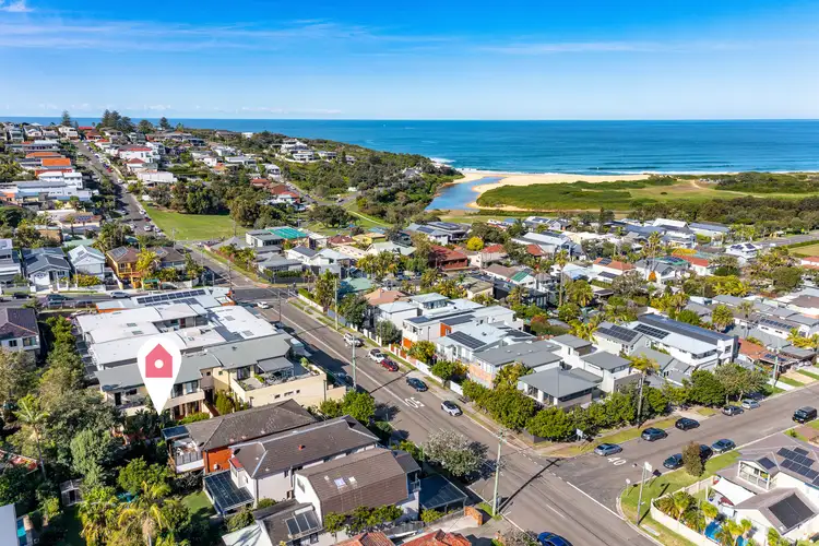Second view of Homely apartment listing, 3/70-72 Pitt Road, North Curl Curl NSW 2099
