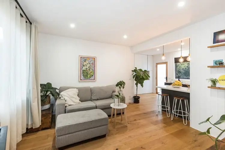 Second view of Homely unit listing, 2/18 Flinders Street, Mentone VIC 3194