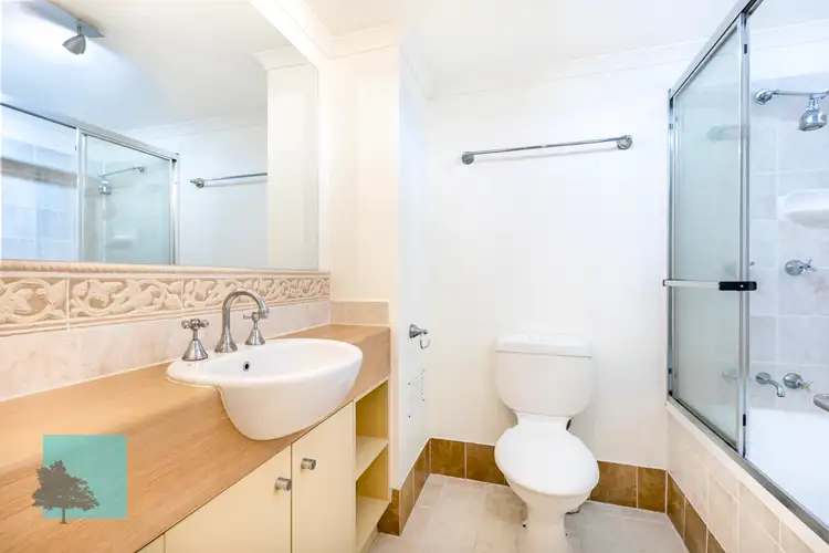 Sixth view of Homely apartment listing, 2/4 Bonney Avenue, Clayfield QLD 4011