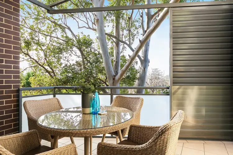 Main view of Homely unit listing, 30/1-3 Eulbertie Avenue, Warrawee NSW 2074
