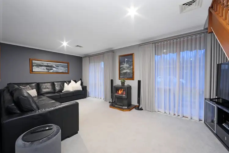 Fourth view of Homely house listing, 4 Fernlea Avenue, Rowville VIC 3178