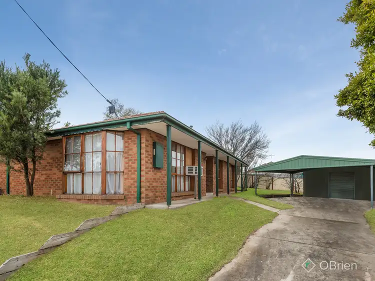 16 Sarah Place, Hampton Park VIC 3976