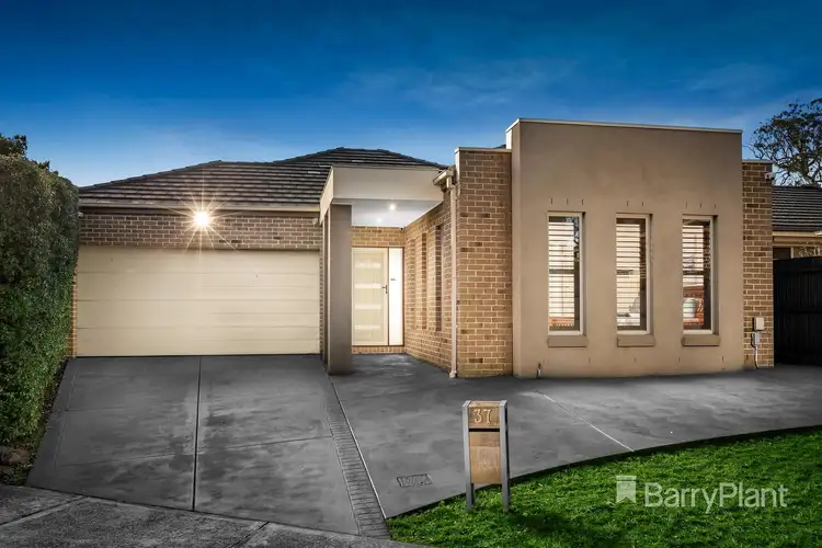 37 Chandler Drive, South Morang VIC 3752