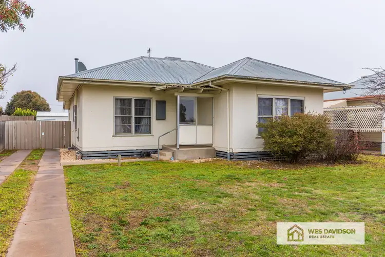 27 Philip Street, Horsham VIC 3400