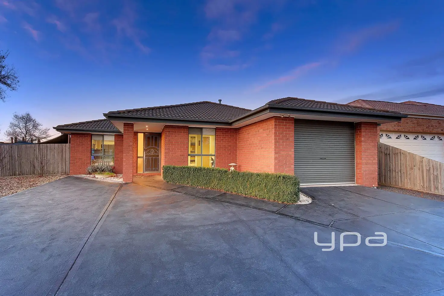 Main view of Homely house listing, 28 Hillcrest Drive, Hillside VIC 3037