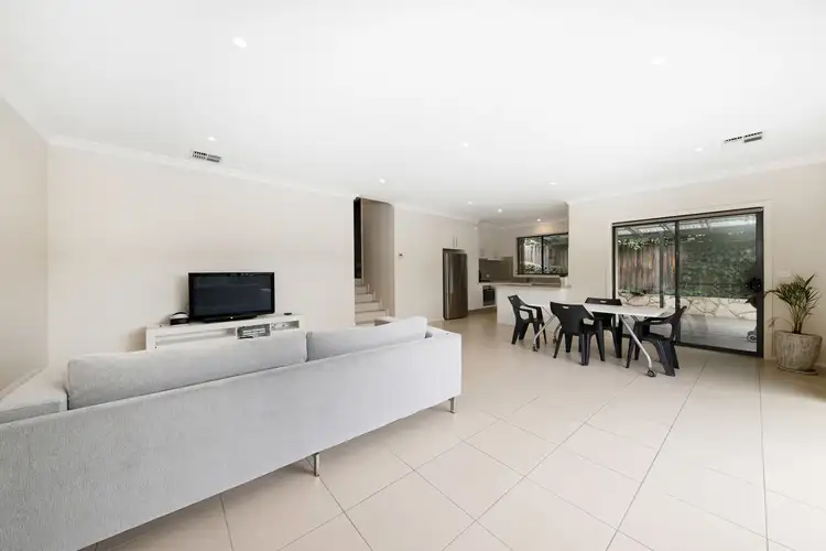 Sixth view of Homely house listing, 2 Taroona Place, Lyons ACT 2606