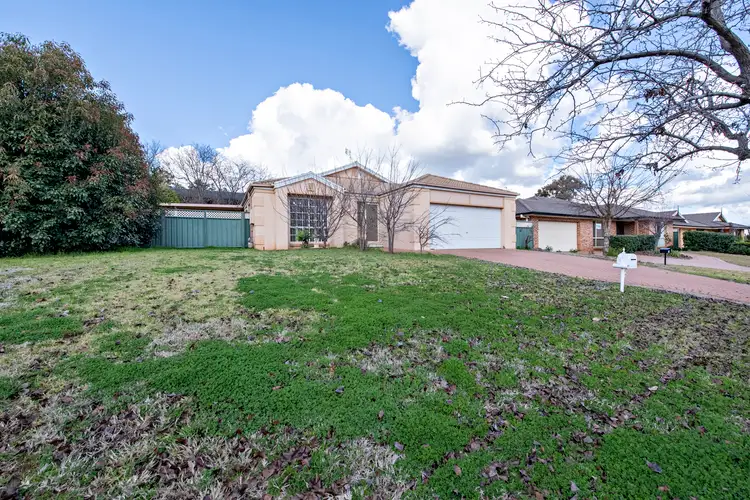 12 Pinehurst Avenue, Dubbo NSW 2830