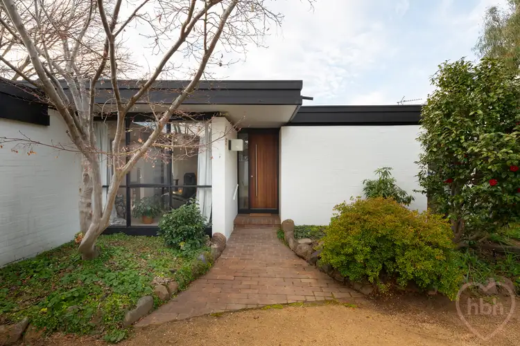 97 O'Halloran Circuit, Kambah ACT 2902
