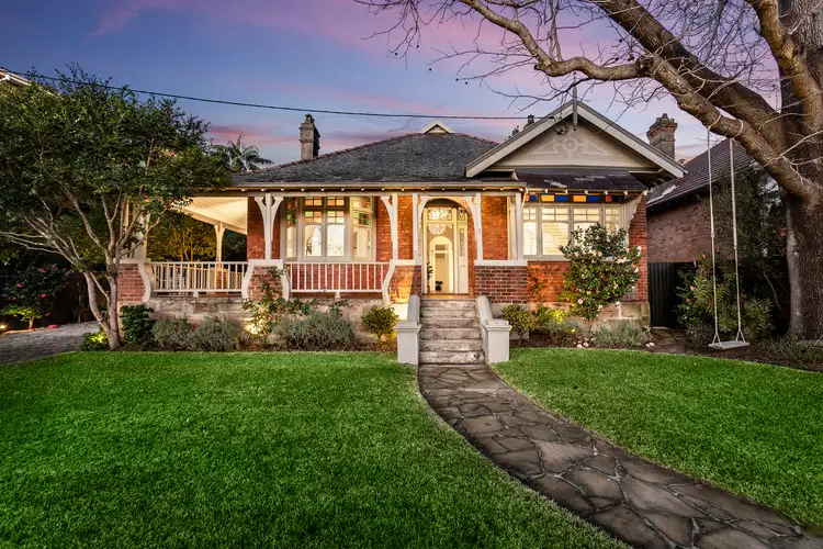 7 Ellalong Road, Cremorne NSW 2090