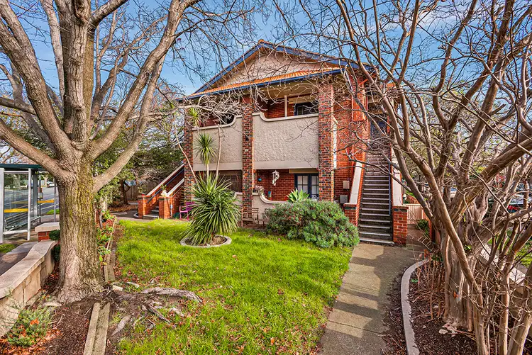 4/305 Barkly Street, Elwood VIC 3184