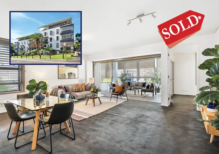 5402/8 Alexandra Drive, Camperdown NSW 2050
