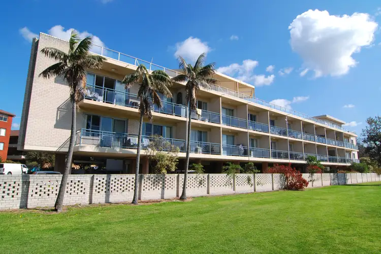 Second view of Homely unit listing, 22/98 Dee Why Parade, Dee Why NSW 2099