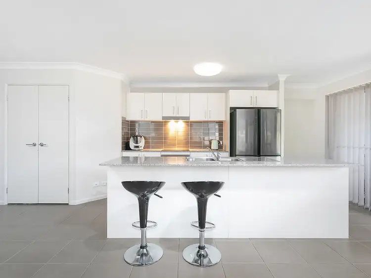 Second view of Homely house listing, 32 Manchurian Way, Wadalba NSW 2259