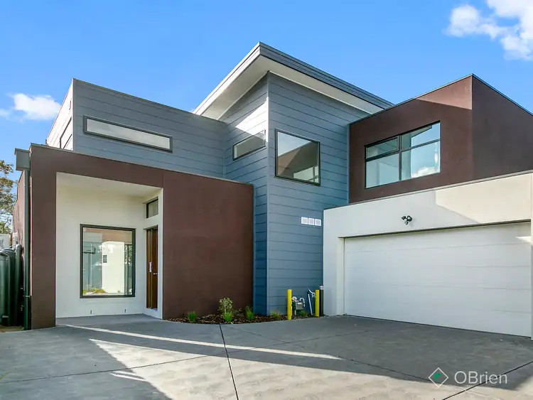 Main view of Homely townhouse listing, 2/232 Seaford Road, Seaford VIC 3198