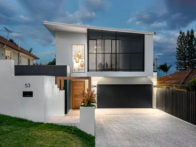 53 Bunowang Street, Balmoral QLD 4171