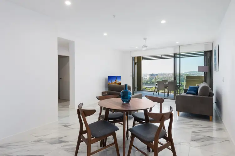 803/70 Carl Street, Woolloongabba QLD 4102