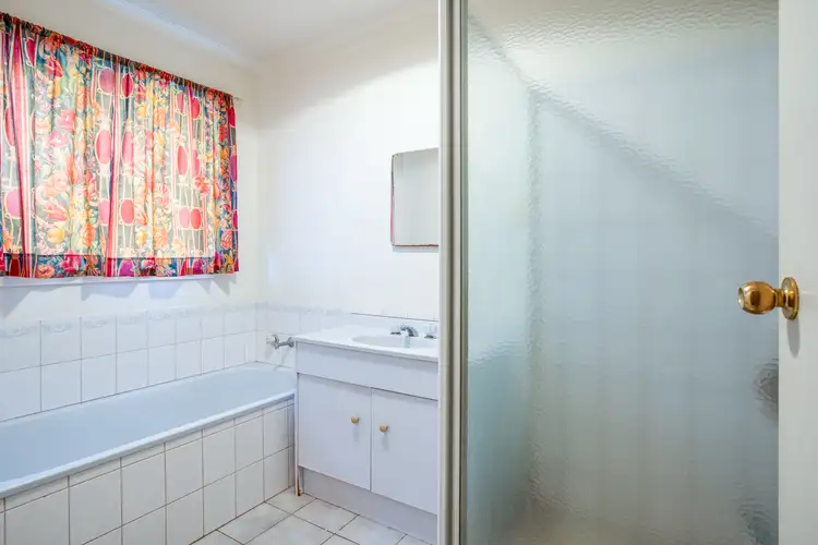 Fifth view of Homely block of units listing, 1 & 2/5 Fleet Street, Wodonga VIC 3690