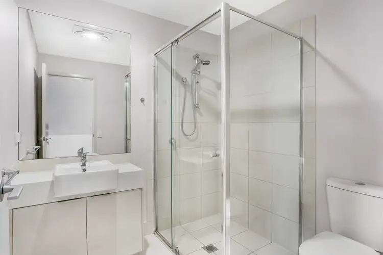 Fifth view of Homely townhouse listing, 9/5036 Emerald Island Drive, Carrara QLD 4211