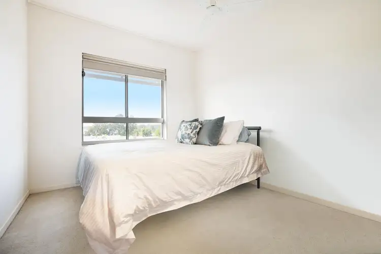 Fourth view of Homely unit listing, 2/510 Christine Avenue, Robina QLD 4226