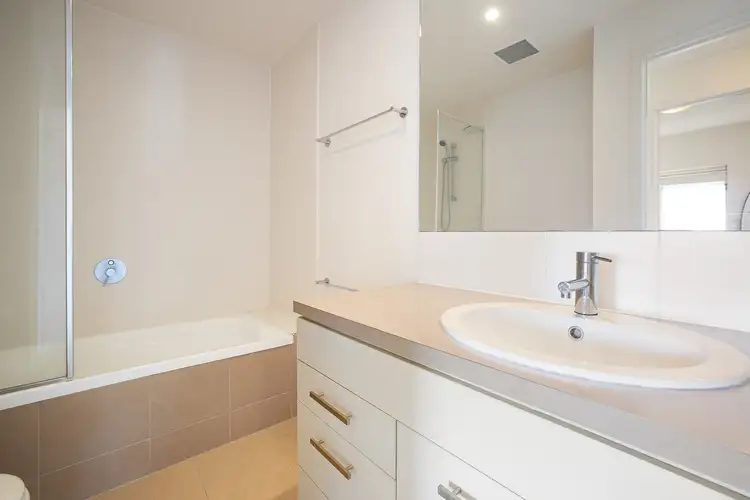 Sixth view of Homely unit listing, 2/510 Christine Avenue, Robina QLD 4226