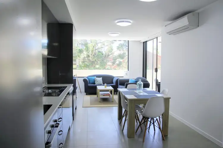 Sixth view of Homely apartment listing, 5/43 Lenneberg Street, Southport QLD 4215