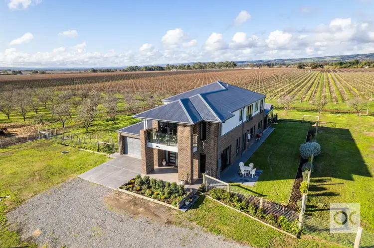 24 California Road, Whites Valley SA 5172